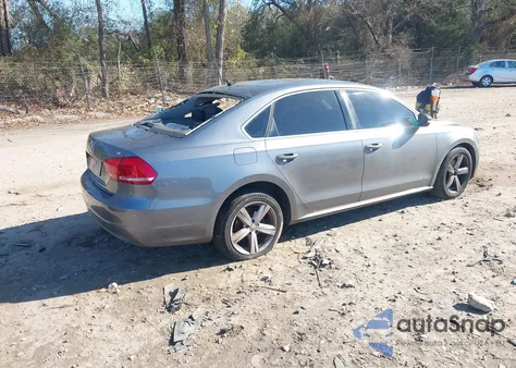 2013 Volkswagen Passat 2.5L Se from USA, damaged, VIN 1VWBH7A31DC002098